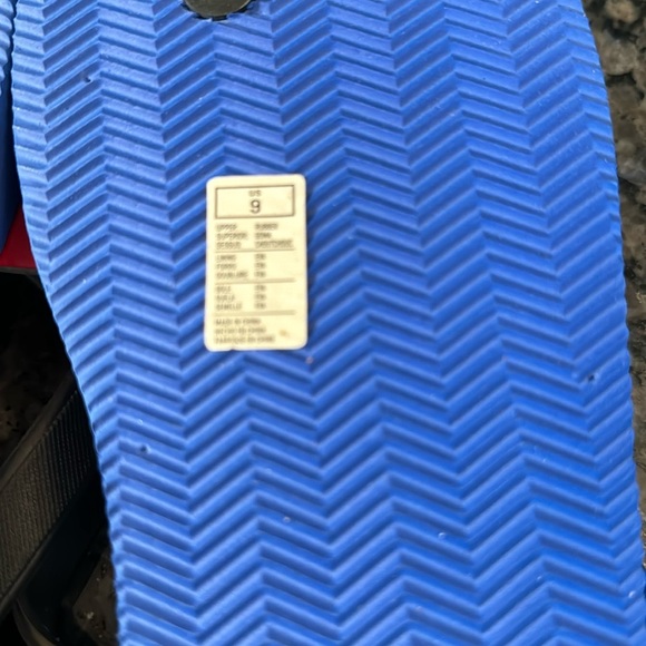 Puma Blue and Red flip flops NWT 9 - Picture 7 of 7